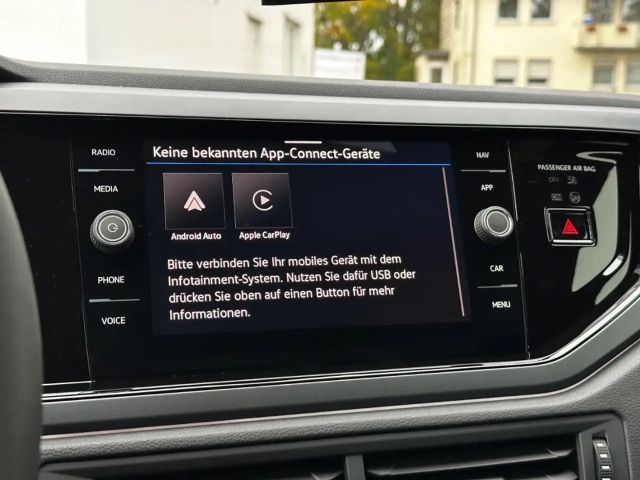 Volkswagen Taigo 1.0 TSI DSG R-Line