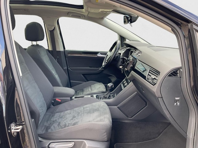 Volkswagen Touran 1.5 TSI DSG Highline