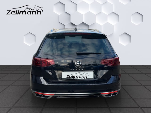 Volkswagen Passat Elegance R-Line