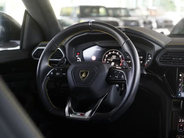 Lamborghini Urus *23 Zoll *Pano *Keramik *B&O *LUFT