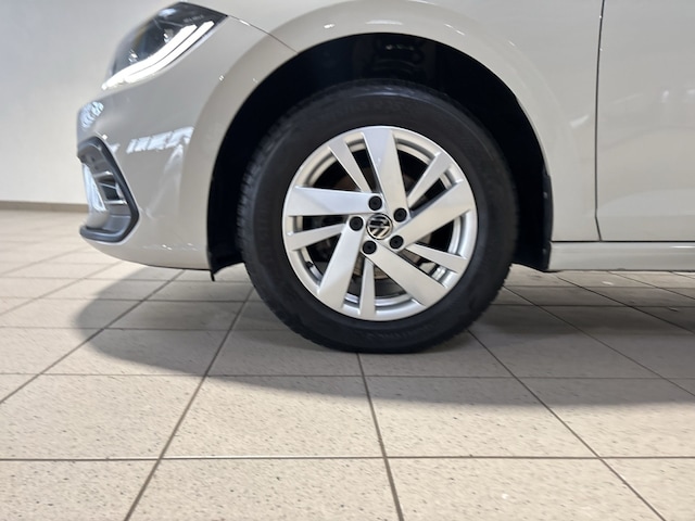 Volkswagen Polo 1.0 TSI DSG Style