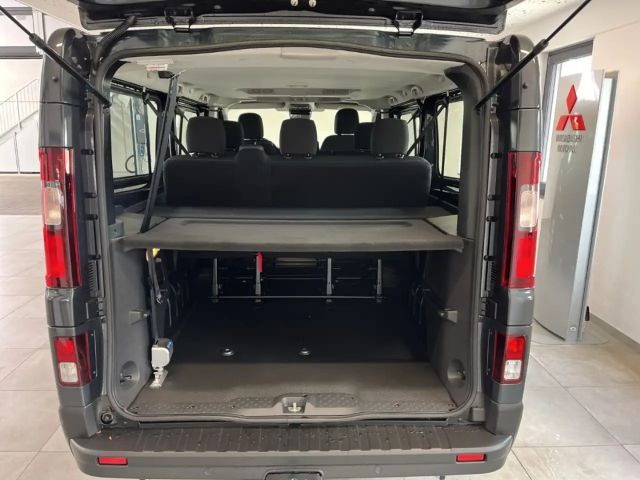 Renault Trafic Combi