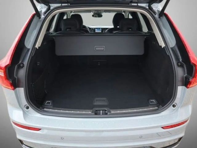 Volvo XC60 AWD Business Dark Plus