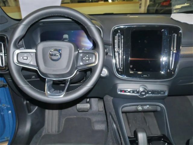 Volvo XC40 Dark Plus