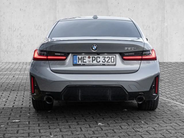 BMW 320 320i M-Sport Sedan