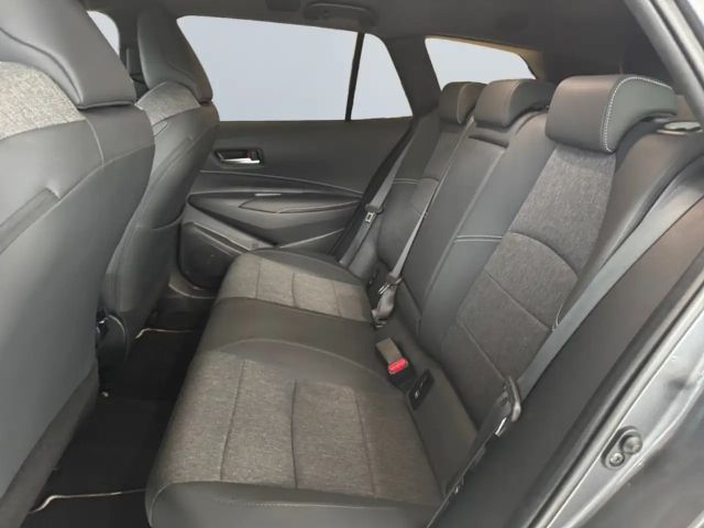 Toyota Corolla Hybride Team D