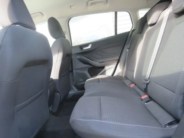 Ford Focus EcoBoost Titanium Wagon