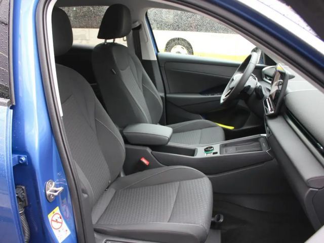 Volkswagen T-Roc 1.5 eTSI DSG Life