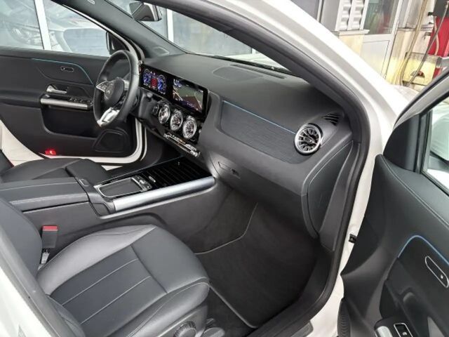 Mercedes-Benz EQA 300 4MATIC Progressive