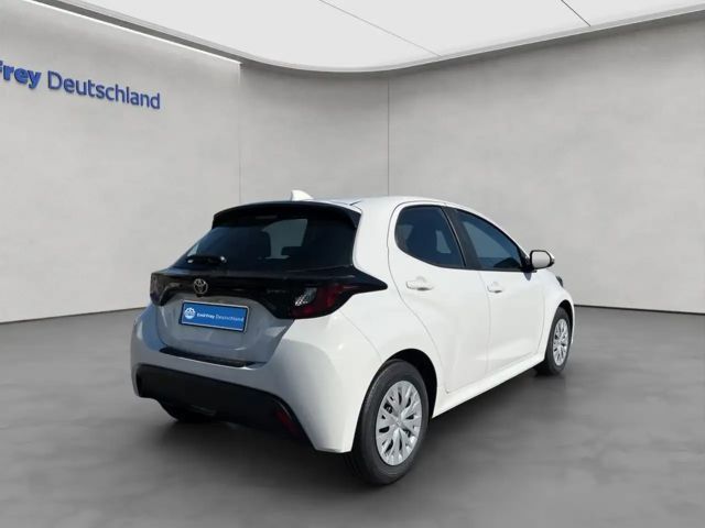Toyota Yaris Business Hybride VVT-i