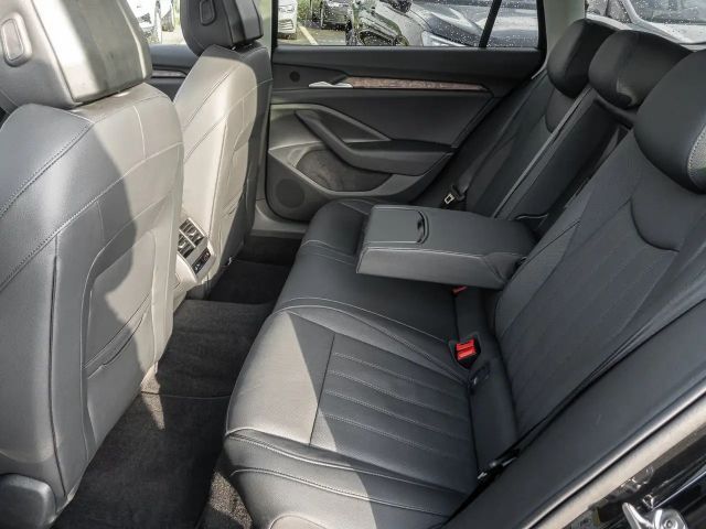 Skoda Superb 2.0 TSI Combi