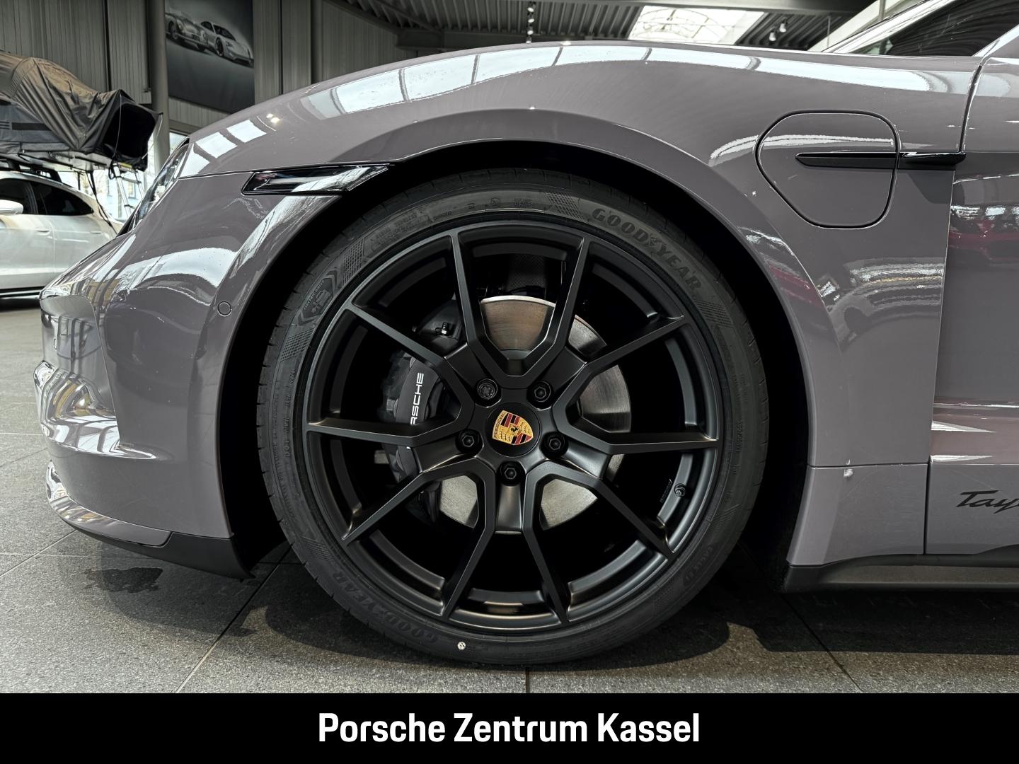 Porsche Taycan Sport Turismo