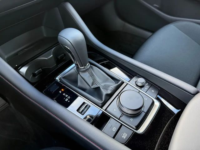 Mazda 3 Homura SkyActiv e-Skyactiv