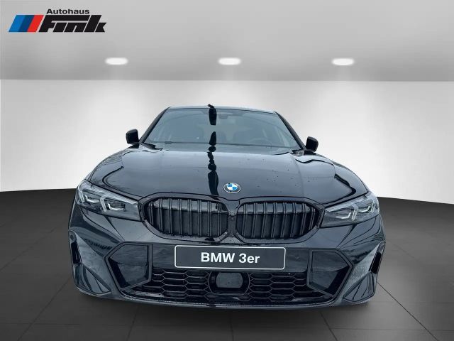 BMW 320 320d M-Sport Sedan xDrive