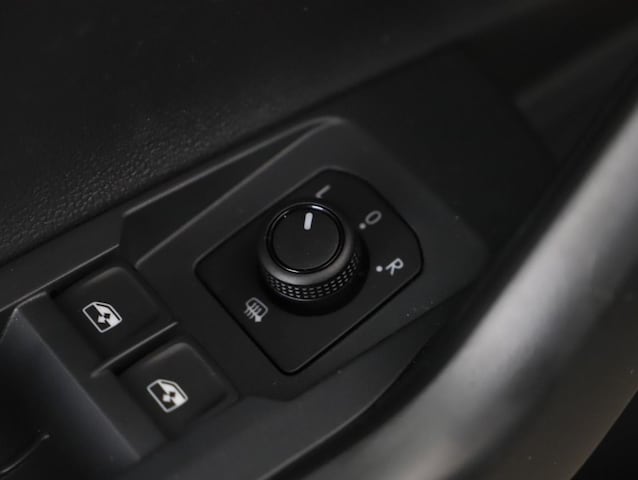 Volkswagen Polo Polo 1.0 *APP*LED*ACC*PDC*SHZ*KLIMA