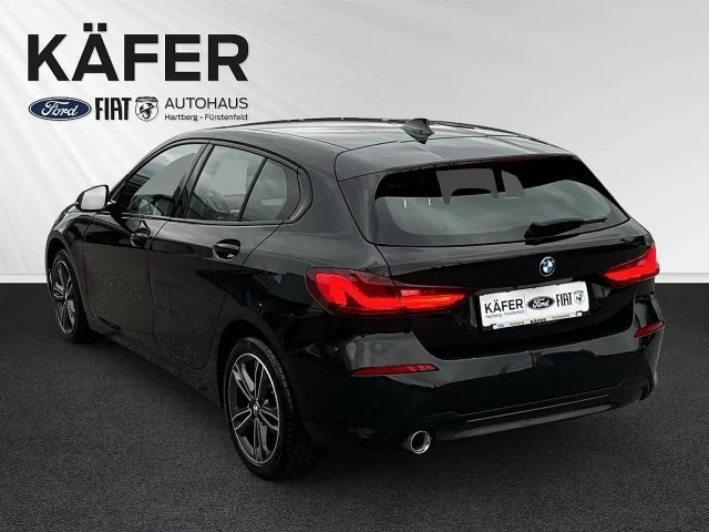 BMW 116 116d Sedan Sport Line