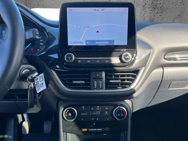 Ford Puma EcoBoost Titanium