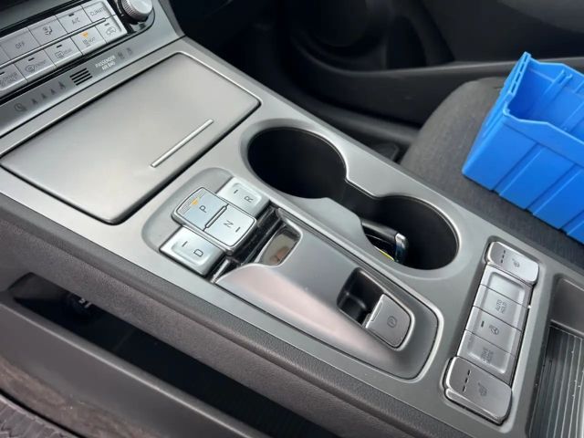 Hyundai Kona 2WD Trend