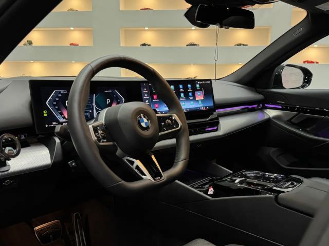 BMW 520 520d M-Sport Touring xDrive