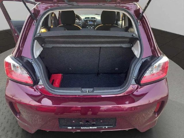 Mitsubishi Space Star Star