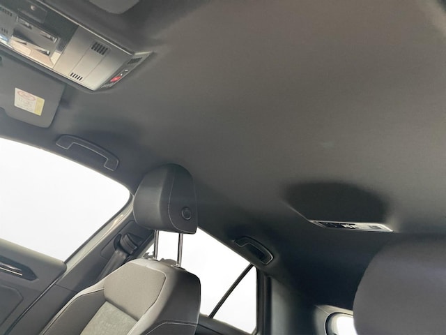 Volkswagen T-Roc 1.5 TSI DSG R-Line