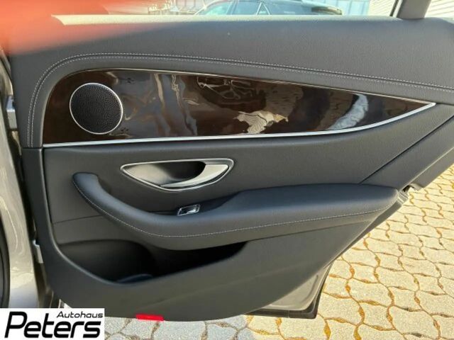 Mercedes-Benz E 220 E 220 d EXCLUSIVE Sedan