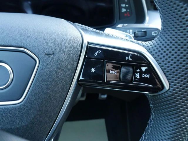 Audi S6 Avant Quattro