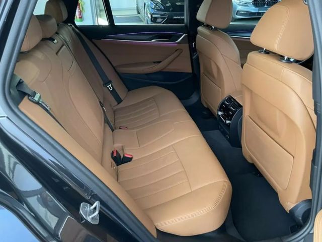 BMW 520 520d M-Sport