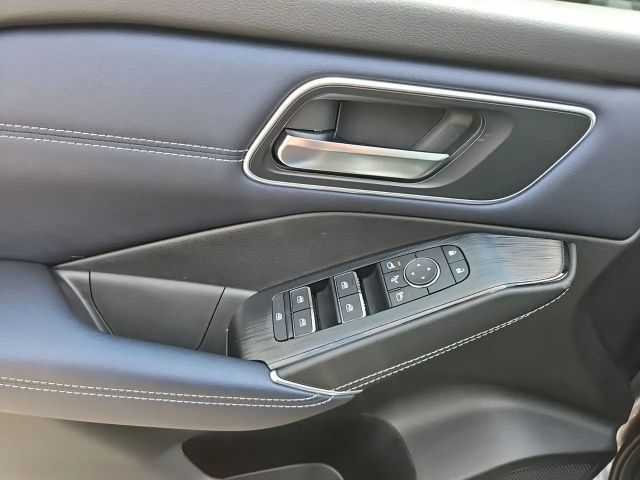 Nissan Qashqai AWD DIG-T Tekna