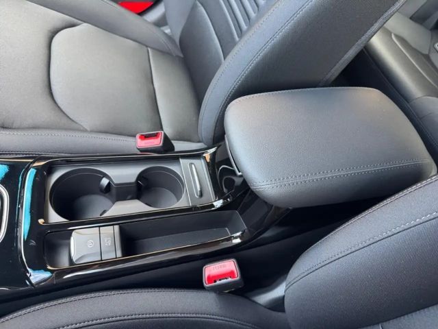 Hyundai i30 Advantage Hybrid T-GDi