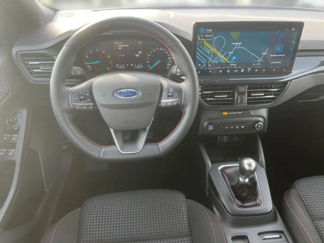 Ford Focus EcoBoost ST Line
