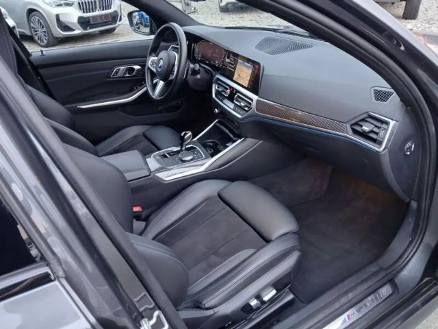 BMW 330 330e M-Sport Touring xDrive