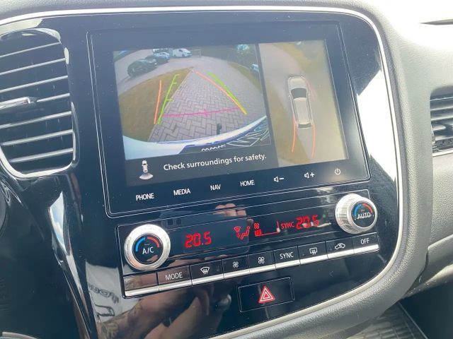 Mitsubishi Outlander PHEV