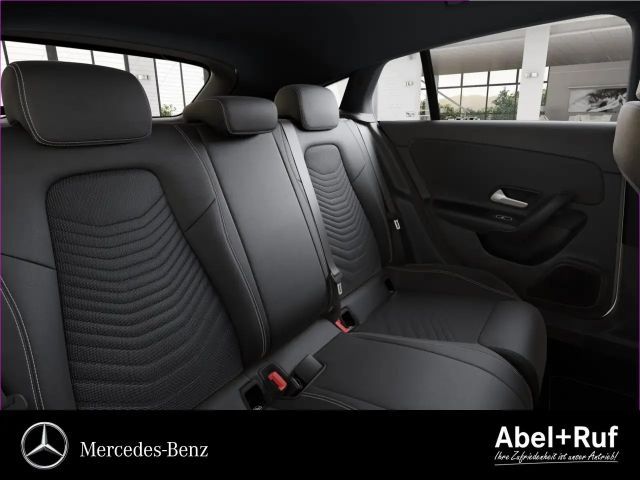 Mercedes-Benz CLA 180 Shooting Brake