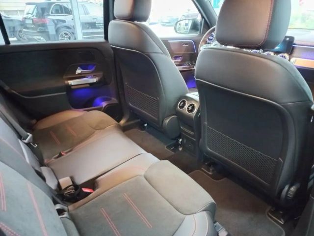 Mercedes-Benz EQB 300 4MATIC AMG Line