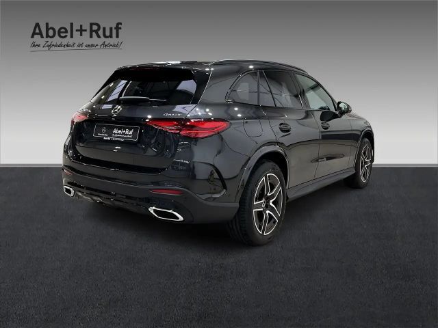 Mercedes-Benz GLC 300 4MATIC AMG Line