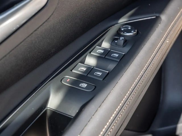 Peugeot 5008 EAT8 GT-Line