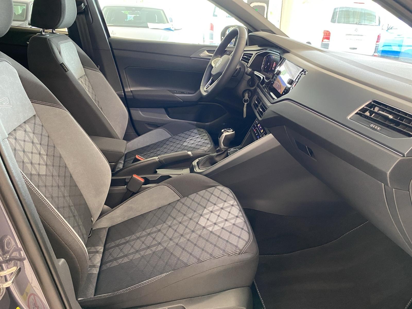 Volkswagen Taigo 1.5 TSI DSG R-Line