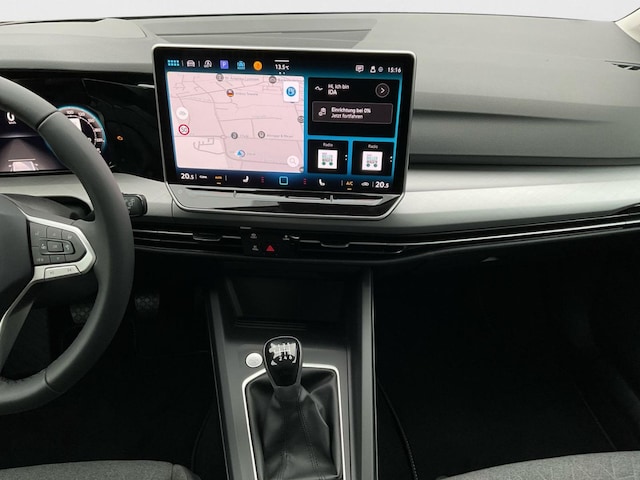 Volkswagen Golf 1.5 TSI Life Variant