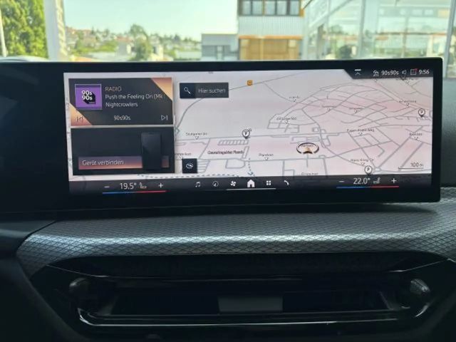 BMW 320 320d M-Sport Touring