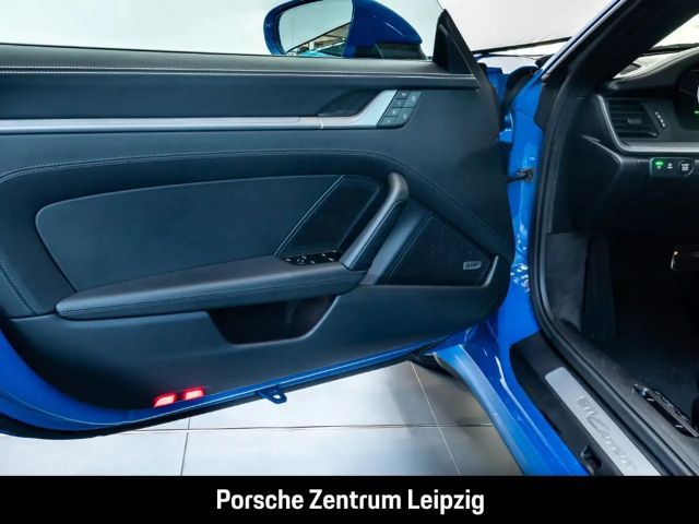 Porsche 992 Carrera Coupé