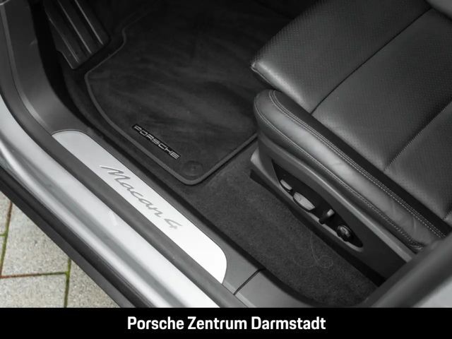 Porsche Macan 4