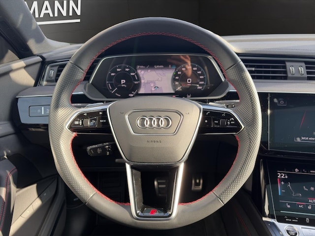 Audi Q8 e-tron 55 Quattro S-Line