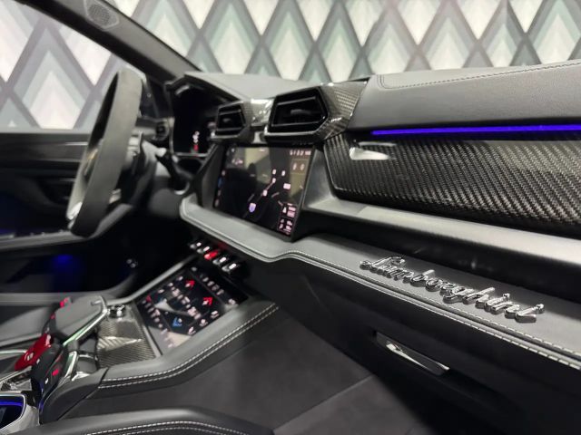 Lamborghini Urus SE // CARBON // UNIKÄT // VOLLE HÜTTE //