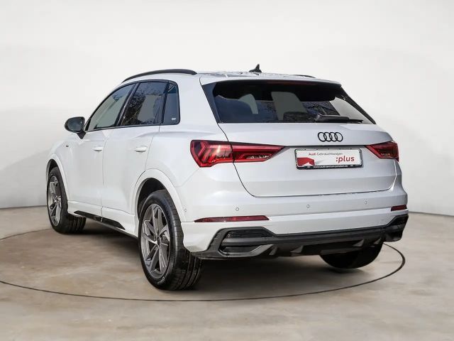 Audi Q3 35 TFSI S-Line