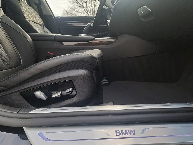 BMW 745 Sedan xDrive