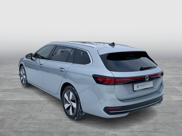 Volkswagen Passat 1.5 eTSI Business DSG Variant