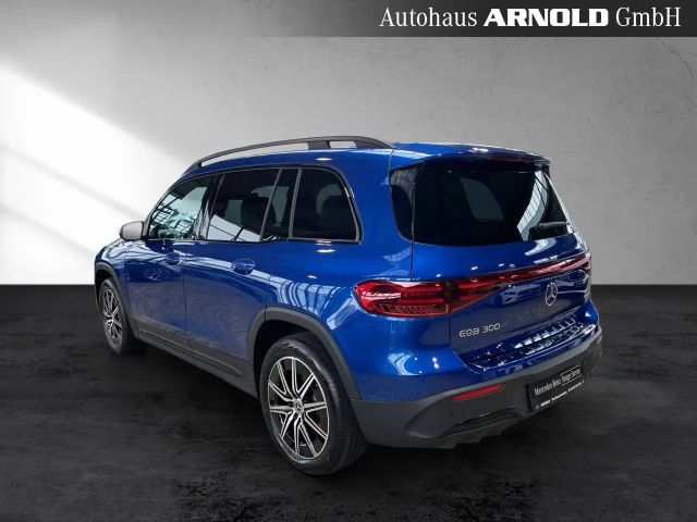 Mercedes-Benz EQB 300 4MATIC AMG Line