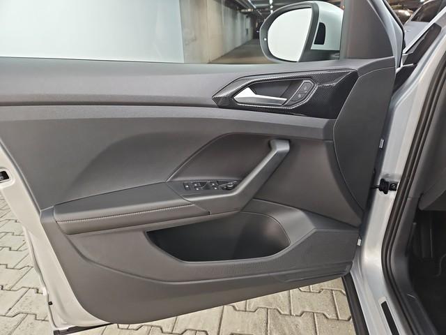 Volkswagen T-Cross IQ.Drive R-Line