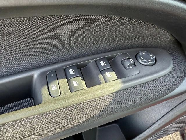 Fiat 600e Hybrid 100 6-Gang eDCT